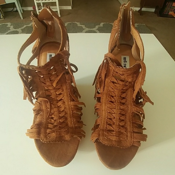 Not Rated Shoes - Fringe wedges